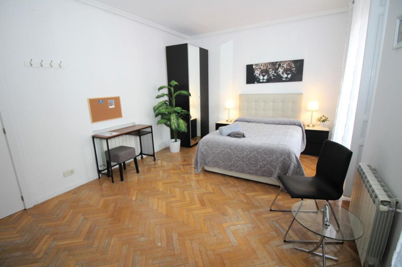 Madrid, C. Mayor Ngoại thất bức ảnh