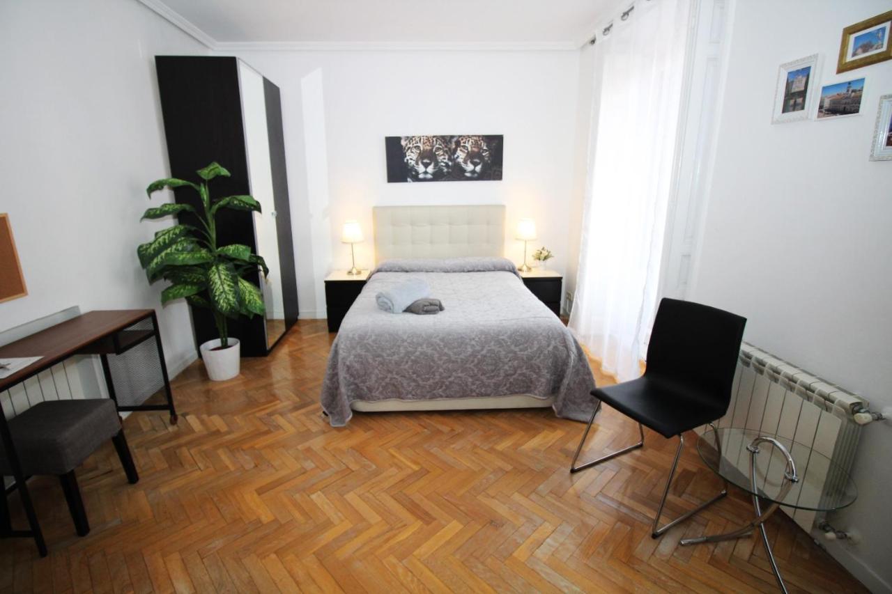 Madrid, C. Mayor Ngoại thất bức ảnh